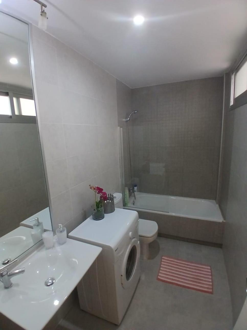 Apartamento Bernier Málaga Buitenkant foto